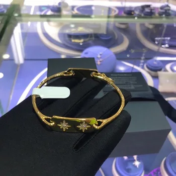 2020 new arrival Europe classic shooting star bracelets brand original fashion bracelets for women lady gift 
2020 new arrival Europe classic shooting star bracelets brand original fashion bracelets for women lady gift