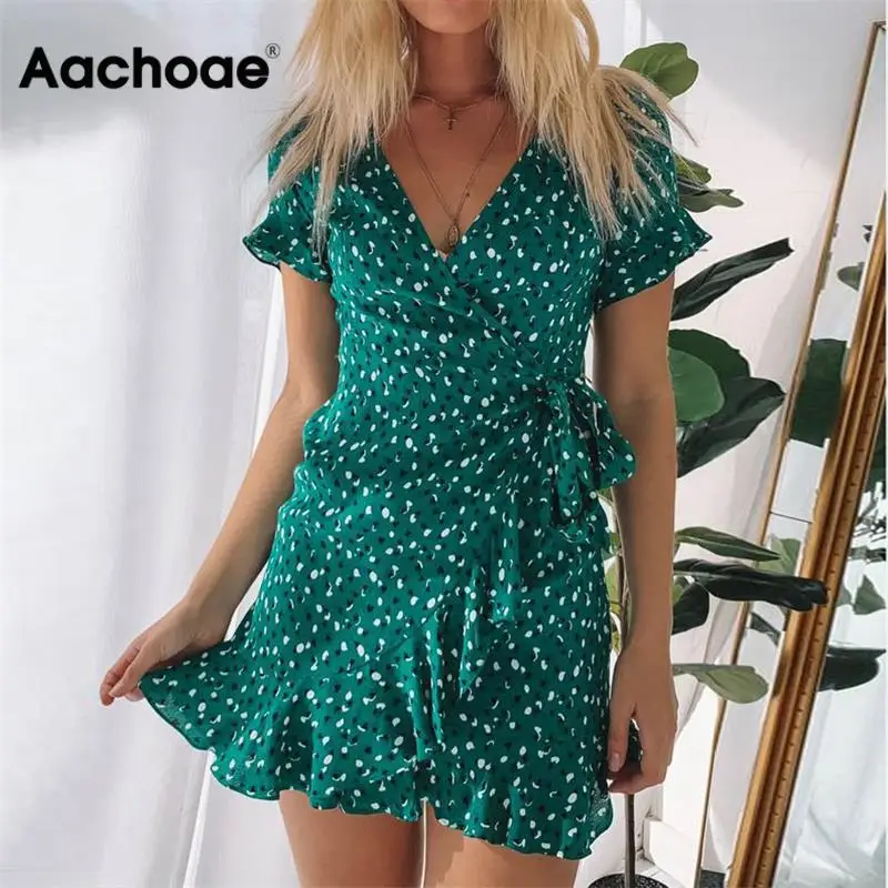 Women Casual Elegant Dress 2020 Floral Print Ruffle Wrap Summer Mini Dress Boho Sexy Deep V Neck A Line Short Sleeve Sundress
Women Casual Elegant Dress 2020 Floral Print Ruffle Wrap Summer Mini Dress Boho Sexy Deep V Neck A Line Short Sleeve Sundress
