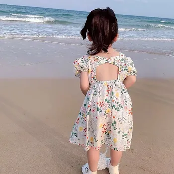 Baby summer girl dress Korean version Lolita sweet flower dress cotton halter dress skirt cute foreign skirt
Baby summer girl dress Korean version Lolita sweet flower dress cotton halter dress skirt cute foreign skirt