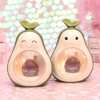 Avocado Design Led bedside lamps Resin Crafts Plant Decoration Bedroom Bedside lampki dekoracyjne Indoor Lamp Decorate
Avocado Design Led bedside lamps Resin Crafts Plant Decoration Bedroom Bedside lampki dekoracyjne Indoor Lamp Decorate