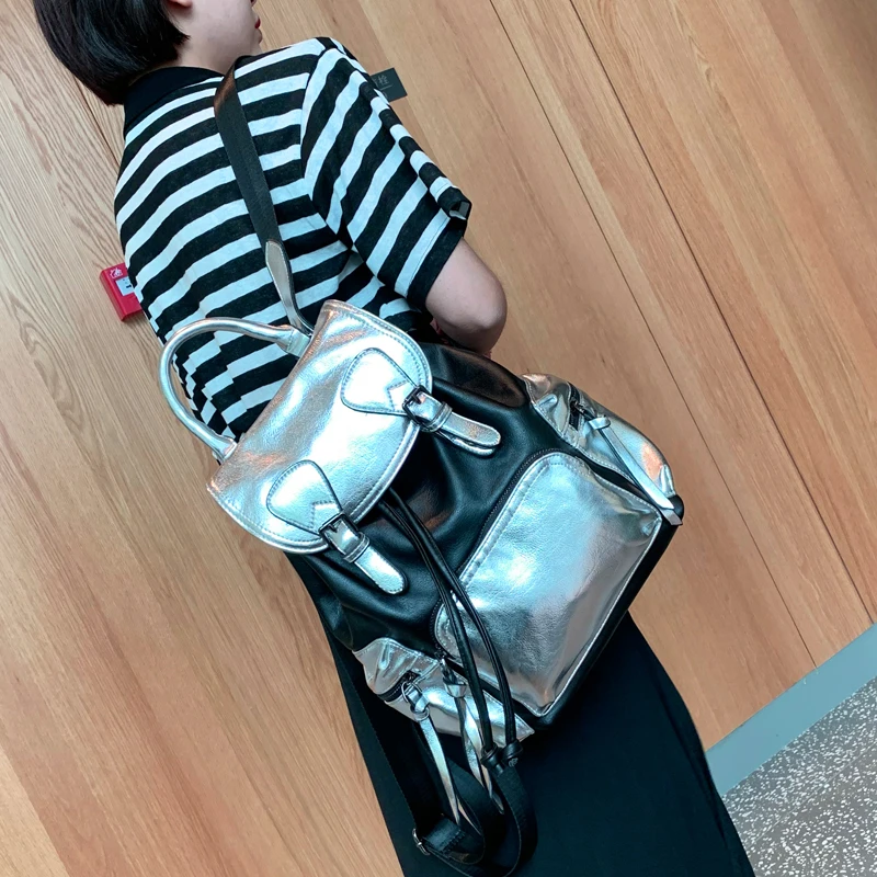 Fashion Color Matching Backpack 2020 Trendy Ladies Bag Wild Simple Drawstring Travel Backpack Creative Soft Leather PU Mochilas
Fashion Color Matching Backpack 2020 Trendy Ladies Bag Wild Simple Drawstring Travel Backpack Creative Soft Leather PU Mochilas