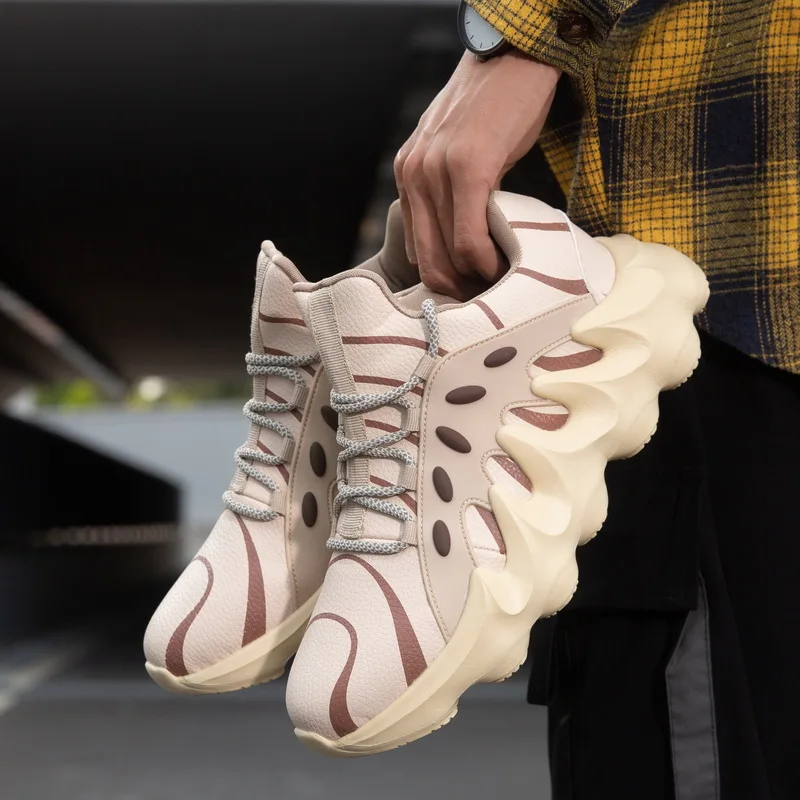 men light running shoes