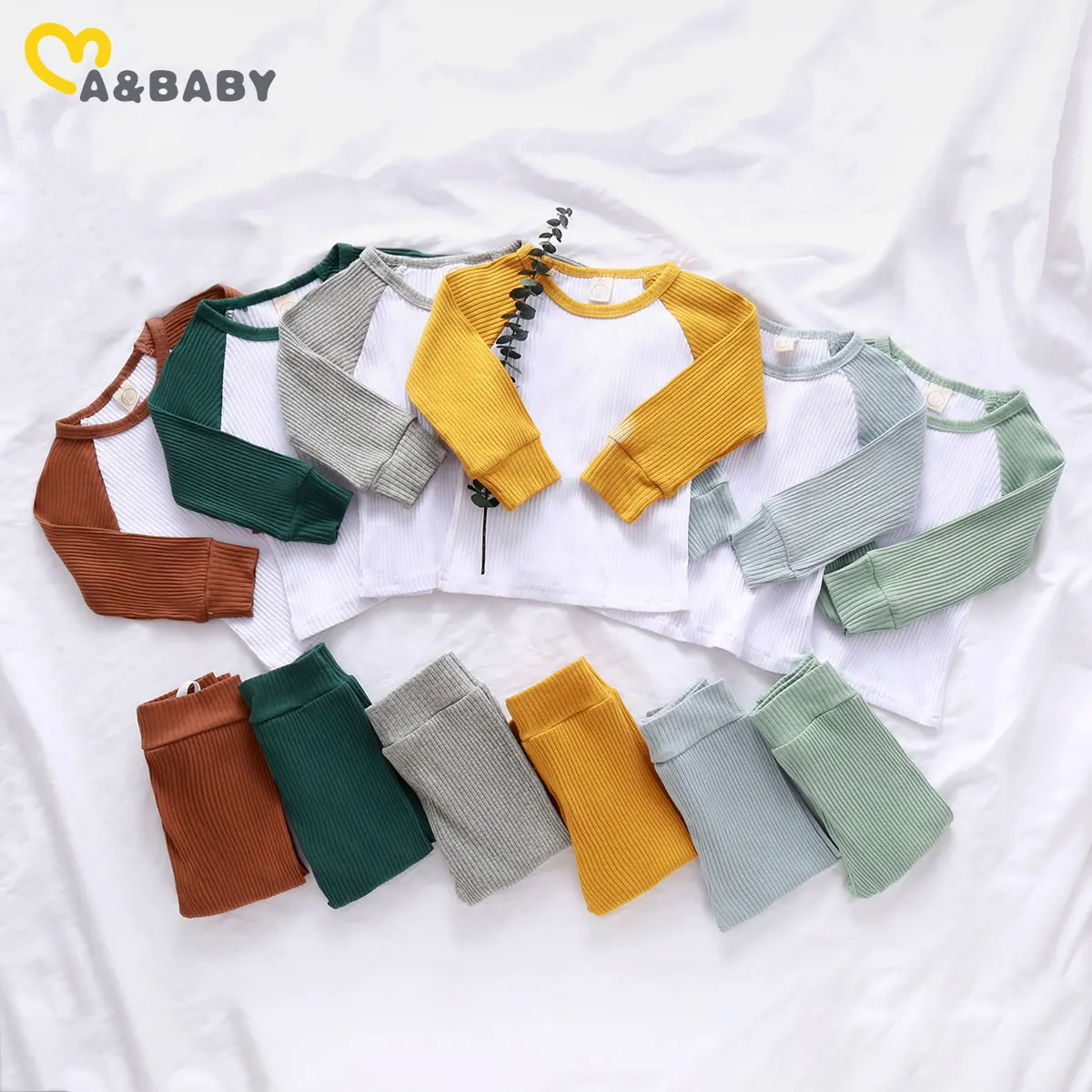 Фото Комплект трикотажной одежды Ma & Baby для новорожденных мальчиков и девочек осень
