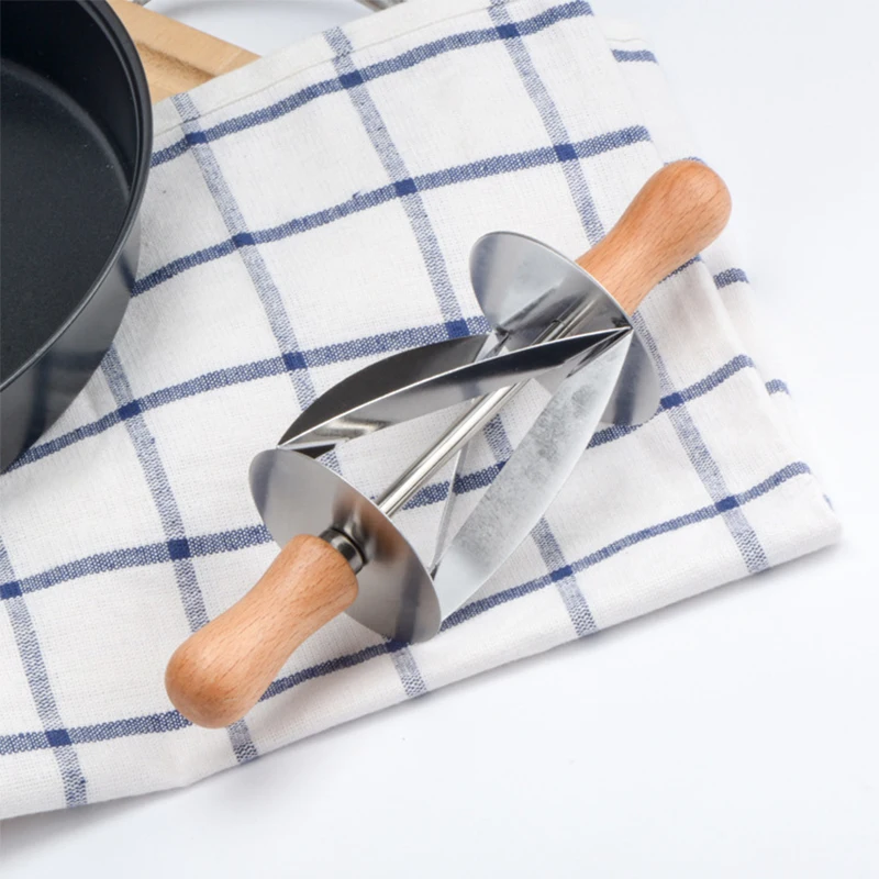 Wooden Handle Rolling Cutter for Making Croissant Bread Dough Pastry Stainless Steel Knife Wooden Handle Baking Kitchen Knife
Wooden Handle Rolling Cutter for Making Croissant Bread Dough Pastry Stainless Steel Knife Wooden Handle Baking Kitchen Knife