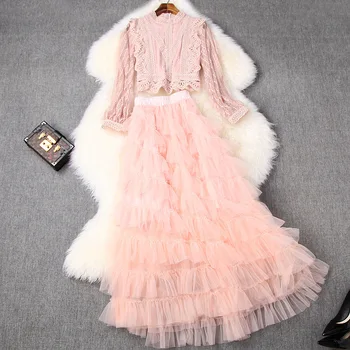 European and American women's dress 2020 summer new styles Long sleeve lace shirt Gauze cake skirt Fashion suits 
European and American women's dress 2020 summer new styles Long sleeve lace shirt Gauze cake skirt Fashion suits