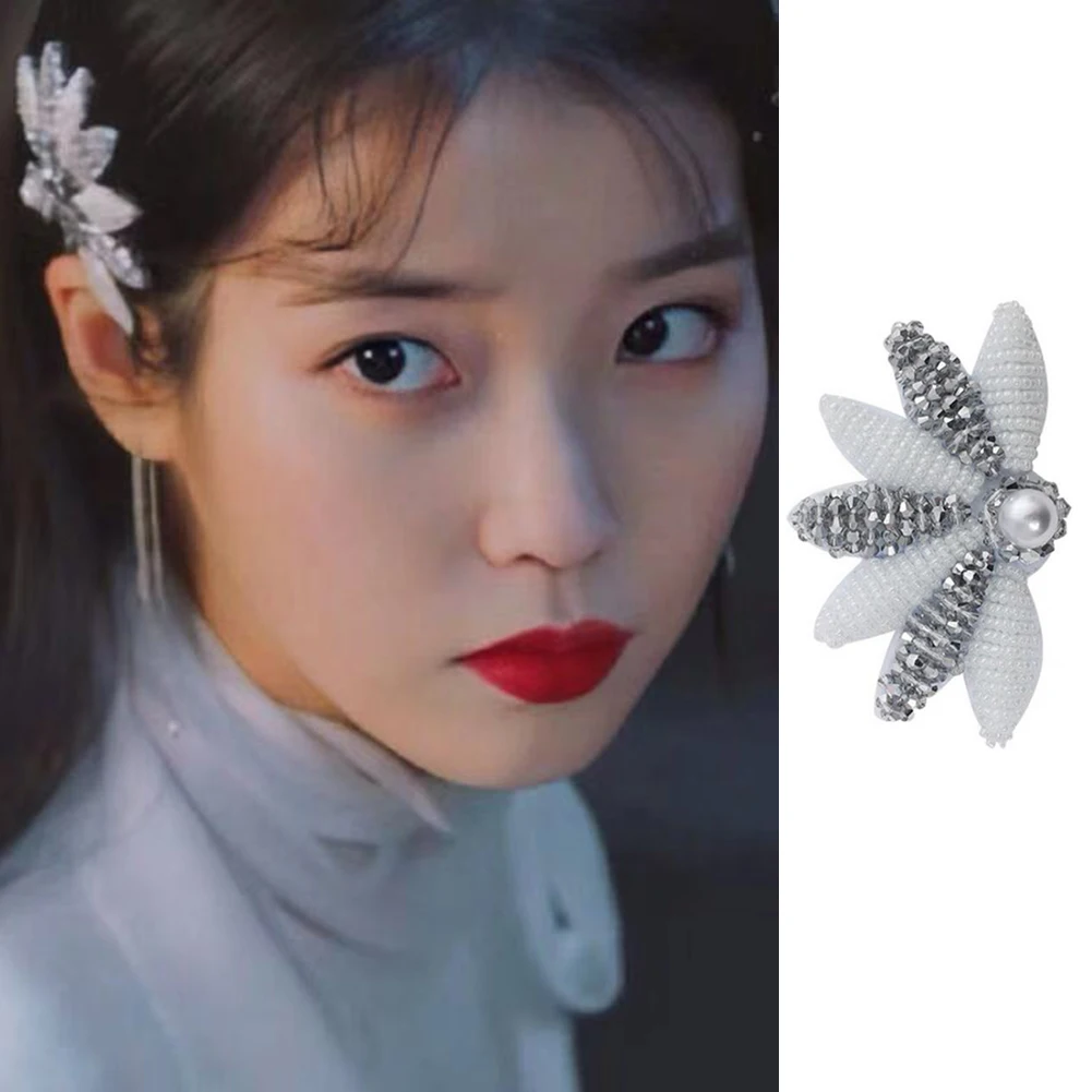 2019 Design Vintage Big Crystal Flower Hair Claws Wedding Hair Clip For Women Girls Hair Pin Barrette Hair Styling Accessories
2019 Design Vintage Big Crystal Flower Hair Claws Wedding Hair Clip For Women Girls Hair Pin Barrette Hair Styling Accessories