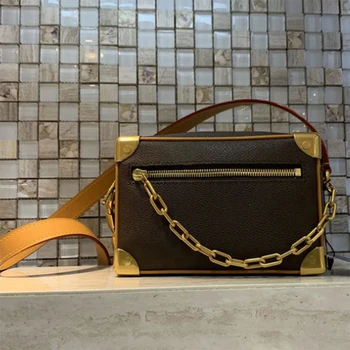 2020 new luxury women's bag single shoulder straddle box bag chain shaped luxury designer Europe and America
2020 new luxury women's bag single shoulder straddle box bag chain shaped luxury designer Europe and America