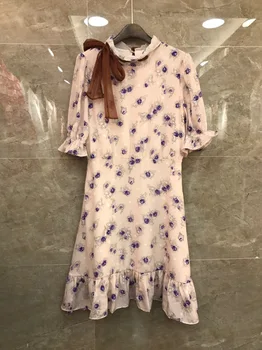 2020 Early Spring New Model Elegant Fashion Puff Sleeve Silk Midi Pink Dress Free Shipping Worldwide
2020 Early Spring New Model Elegant Fashion Puff Sleeve Silk Midi Pink Dress Free Shipping Worldwide