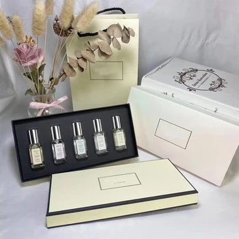 High quality 5pcs*9ml set English Pear & Freesia Cologne Spray Blackberry Orange Wild Bluebell lime basil Parfum Spray Sealed 
High quality 5pcs*9ml set English Pear & Freesia Cologne Spray Blackberry Orange Wild Bluebell lime basil Parfum Spray Sealed
