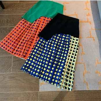 2020 Spring New Women High Waist Stitching Polka Dot Skirt Fashion Color Block Lady Long Pleated Skirts
2020 Spring New Women High Waist Stitching Polka Dot Skirt Fashion Color Block Lady Long Pleated Skirts