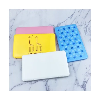 2020 New Face Mask Storage Box Portable Mask Packaging Box Dustproof Disposable Mask Storage Case Plastic Mask Storage Folder
2020 New Face Mask Storage Box Portable Mask Packaging Box Dustproof Disposable Mask Storage Case Plastic Mask Storage Folder