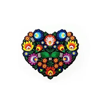 5pcs/lot Large Love Heart Flowers Embroidery Patches for Clothing Jacket Decoration Applique Iron Heat Transfers for Clothes 
5pcs/lot Large Love Heart Flowers Embroidery Patches for Clothing Jacket Decoration Applique Iron Heat Transfers for Clothes