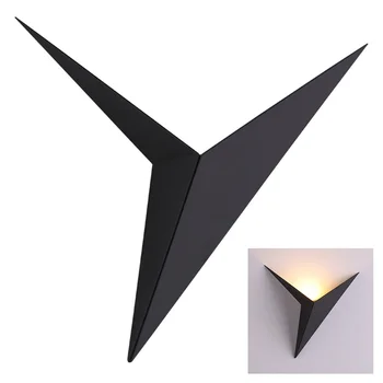 Hallway Nordic Style Corridor Iron LED Wall Light Triangle Shape Living Room Sconce Minimalist Indoor Modern Decoration Bedroom
Hallway Nordic Style Corridor Iron LED Wall Light Triangle Shape Living Room Sconce Minimalist Indoor Modern Decoration Bedroom