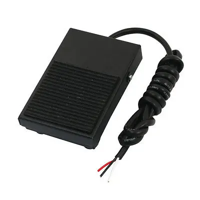 380V 15A SPDT Momentary Hand Free Nonslip Foot Pedal Switch 3.3ft TFS-1
380V 15A SPDT Momentary Hand Free Nonslip Foot Pedal Switch 3.3ft TFS-1