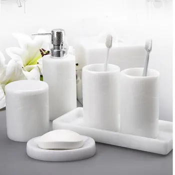 WSHYUFEI Nordic Resin Bathroom Kit Wash Set Soap Box Lovers Cup Lotion Bottle Tray luxurious Bathroom suppliy decoration
WSHYUFEI Nordic Resin Bathroom Kit Wash Set Soap Box Lovers Cup Lotion Bottle Tray luxurious Bathroom suppliy decoration