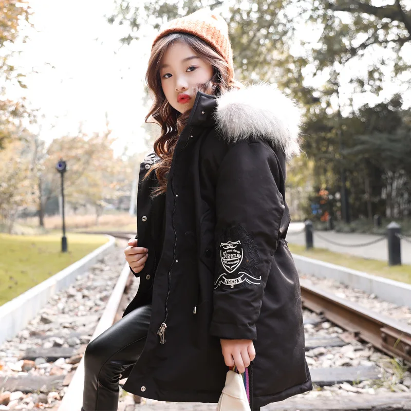 2019 New Style Western Style Cotton Girls Winter Cotton-padded Jacket Big Boy Children Mid-length Large Fur Collar Cotton Coat
2019 New Style Western Style Cotton Girls Winter Cotton-padded Jacket Big Boy Children Mid-length Large Fur Collar Cotton Coat