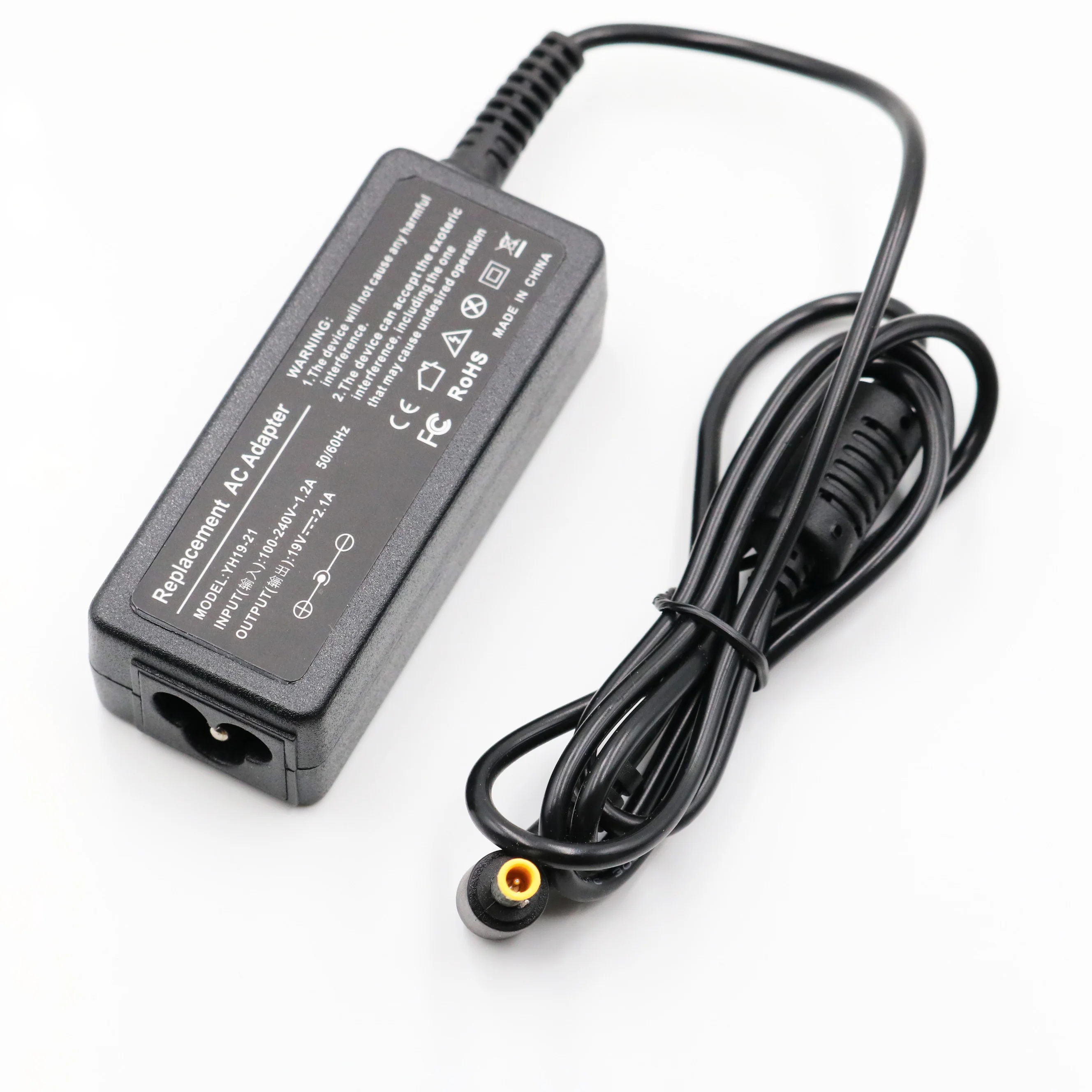 19V 2.1A AC Laptop Adapter Charger Power Supply For samsung R19 R20 R23 R23 R25 R40 R45 R50 R510 R60 Notbook Portable Charger
19V 2.1A AC Laptop Adapter Charger Power Supply For samsung R19 R20 R23 R23 R25 R40 R45 R50 R510 R60 Notbook Portable Charger