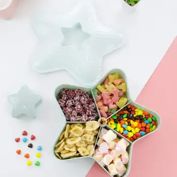 Home Sealed Dried Fruit Plate Snack Plate With Lid Creative Living Room Candy Plastic Melon Seeds Dish Dried Fruit Box 
Home Sealed Dried Fruit Plate Snack Plate With Lid Creative Living Room Candy Plastic Melon Seeds Dish Dried Fruit Box