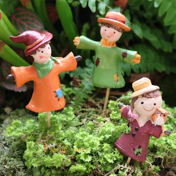 FairyCome Miniature Scarecrow Girl Boy Baby Mini Resin Scarecrow Pick Fairy Garden Figurine Fall Miniature Garden Decor Ornament 
FairyCome Miniature Scarecrow Girl Boy Baby Mini Resin Scarecrow Pick Fairy Garden Figurine Fall Miniature Garden Decor Ornament