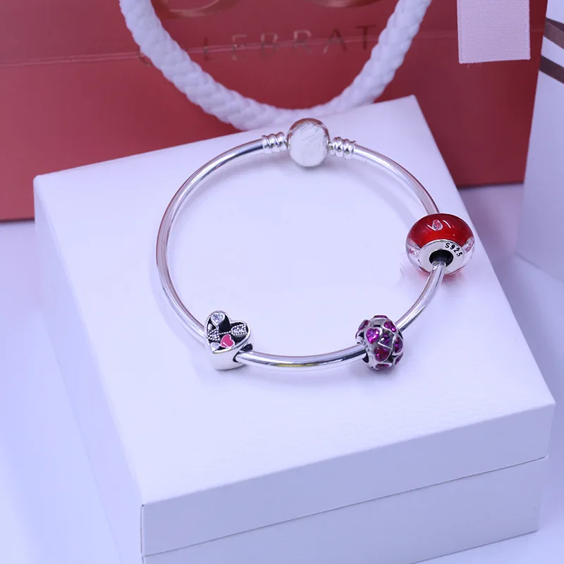 Yin wu Europe And America Fashion Pan S925 Silver DIY Versatile Bracelets Hand Jewelry Lovers' Day Gift hai bao kuan
Yin wu Europe And America Fashion Pan S925 Silver DIY Versatile Bracelets Hand Jewelry Lovers' Day Gift hai bao kuan