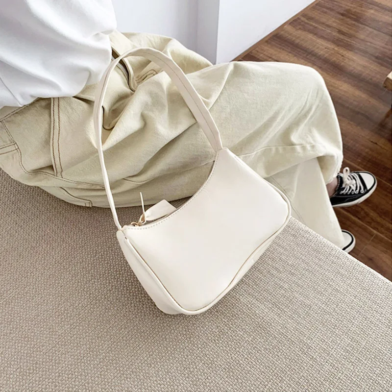 2020 Trendy Vintage Handbags Female Small Subaxillary Bags Casual Retro Mini Shoulder Bags with Solid Retro Totes Bags for Women
2020 Trendy Vintage Handbags Female Small Subaxillary Bags Casual Retro Mini Shoulder Bags with Solid Retro Totes Bags for Women