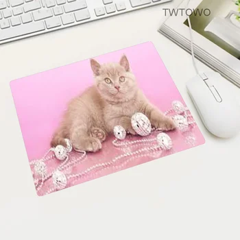 Pink Cute Hamster Family Game Player Small Mouse Pad Rubber Non-slip Rectangular Office Computer Gamer Notebook Mousepads
Pink Cute Hamster Family Game Player Small Mouse Pad Rubber Non-slip Rectangular Office Computer Gamer Notebook Mousepads