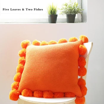 Christmas bedding Hand crochet Knitting 45X45CM solid color wool pillowcase with wool ball cushion cover No core lumbar pillow
Christmas bedding Hand crochet Knitting 45X45CM solid color wool pillowcase with wool ball cushion cover No core lumbar pillow