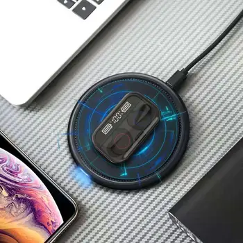 2020 TWS Bluetooth 5.0 Touch Button In-ear Wireless Earbuds with Digital Display Charging Case
2020 TWS Bluetooth 5.0 Touch Button In-ear Wireless Earbuds with Digital Display Charging Case