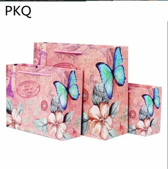10pcs 3 sizes Small large Pink Butterfly printed paper gift bag with handle present gift packing paper bags portable handbag
10pcs 3 sizes Small large Pink Butterfly printed paper gift bag with handle present gift packing paper bags portable handbag