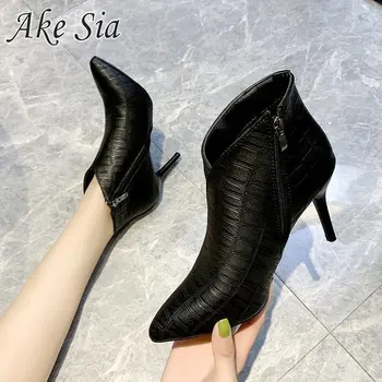 2020 new autumn women Fine heel high heel short boots children pointed stiletto snow boots fashion boots mujer
2020 new autumn women Fine heel high heel short boots children pointed stiletto snow boots fashion boots mujer