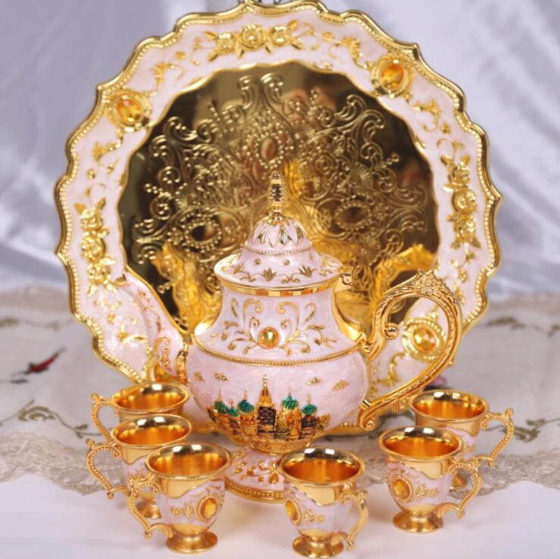 European Style Vodka White Wine Glass Flagon Metal Retro Palace Home Wedding Gift Hip Flask Bar Set Hotel KTV Decoration 
European Style Vodka White Wine Glass Flagon Metal Retro Palace Home Wedding Gift Hip Flask Bar Set Hotel KTV Decoration