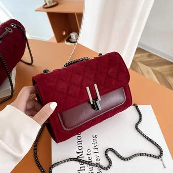 New Fashion Velvet Chains Shoulder Bag Luxury Designer Small Square Bags For Women 2020 Classic Diamond Lattice Female Handbags
New Fashion Velvet Chains Shoulder Bag Luxury Designer Small Square Bags For Women 2020 Classic Diamond Lattice Female Handbags