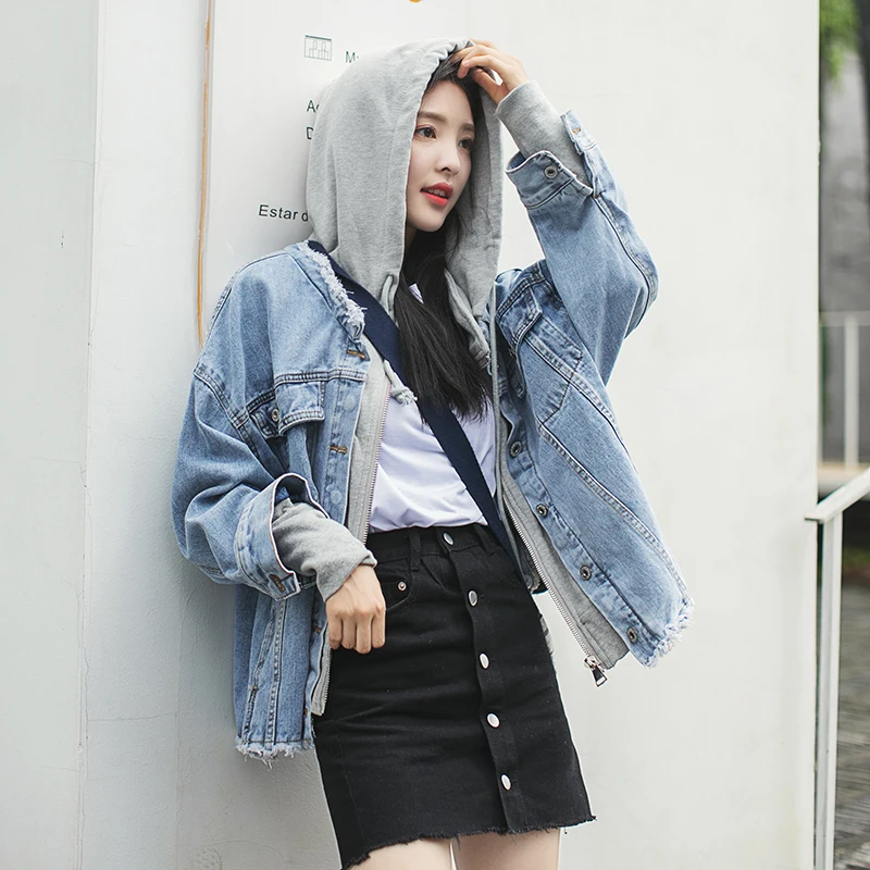 Denim Coat Female 2020 New Spring Autumn Loose Personalized Stitching Sweater Hat Fake Two Student Jeans Jacket Women Ceket
Denim Coat Female 2020 New Spring Autumn Loose Personalized Stitching Sweater Hat Fake Two Student Jeans Jacket Women Ceket
