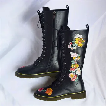 2020 Spring/Autumn Black Genuine Leather Embroidered Mid-Calf Boots Women Round Toe Comfort Zipper Long Boots Flats Knight Boots
2020 Spring/Autumn Black Genuine Leather Embroidered Mid-Calf Boots Women Round Toe Comfort Zipper Long Boots Flats Knight Boots