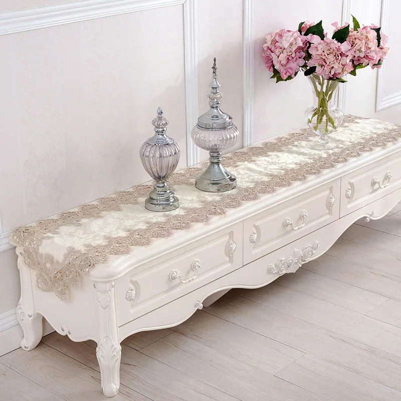 Lace Table Runner Table Flag Tablecloth European Rectangular Table Cloth TV Cabinet Cover Cloth Wedding Decoration
Lace Table Runner Table Flag Tablecloth European Rectangular Table Cloth TV Cabinet Cover Cloth Wedding Decoration