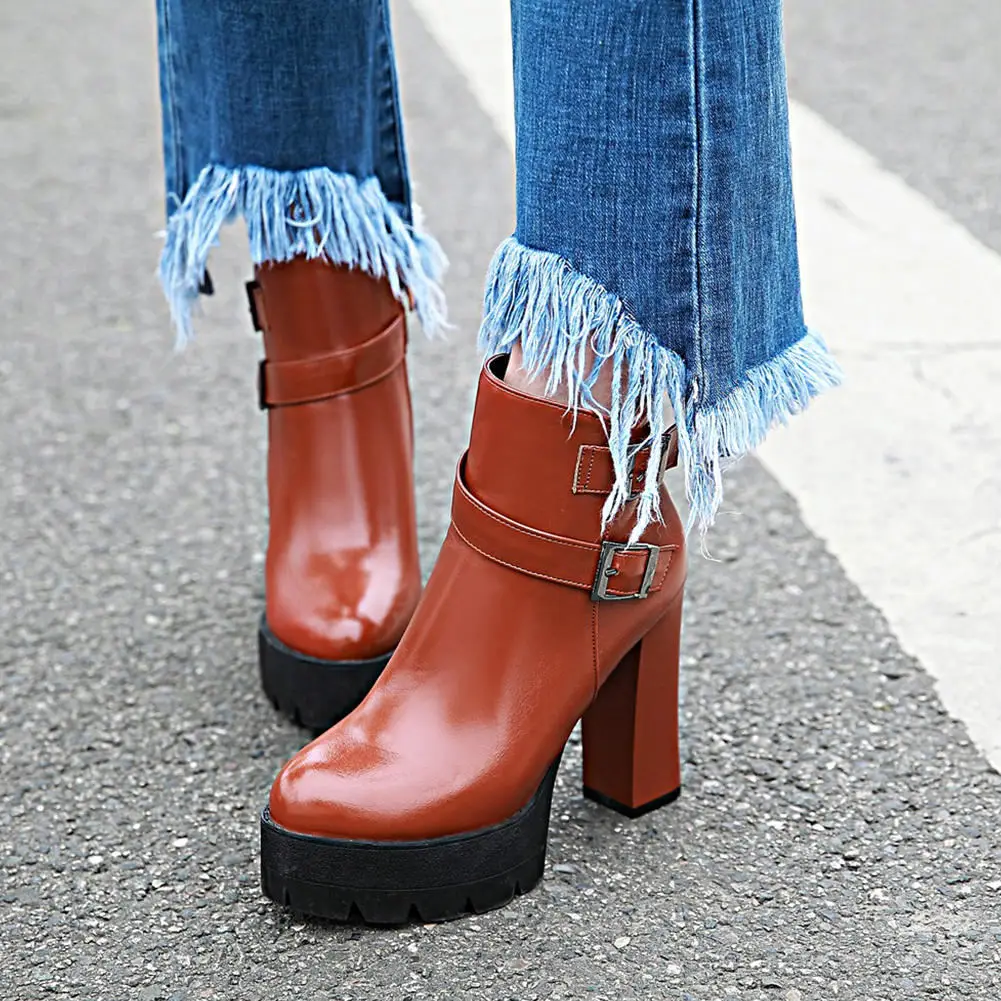 SARAIRIS 2019 Top Quality Plus Size 43 Fashion Shoes Women Motorcycles Boots Platform High Heels Shoes Woman Ankle Boots Female
SARAIRIS 2019 Top Quality Plus Size 43 Fashion Shoes Women Motorcycles Boots Platform High Heels Shoes Woman Ankle Boots Female