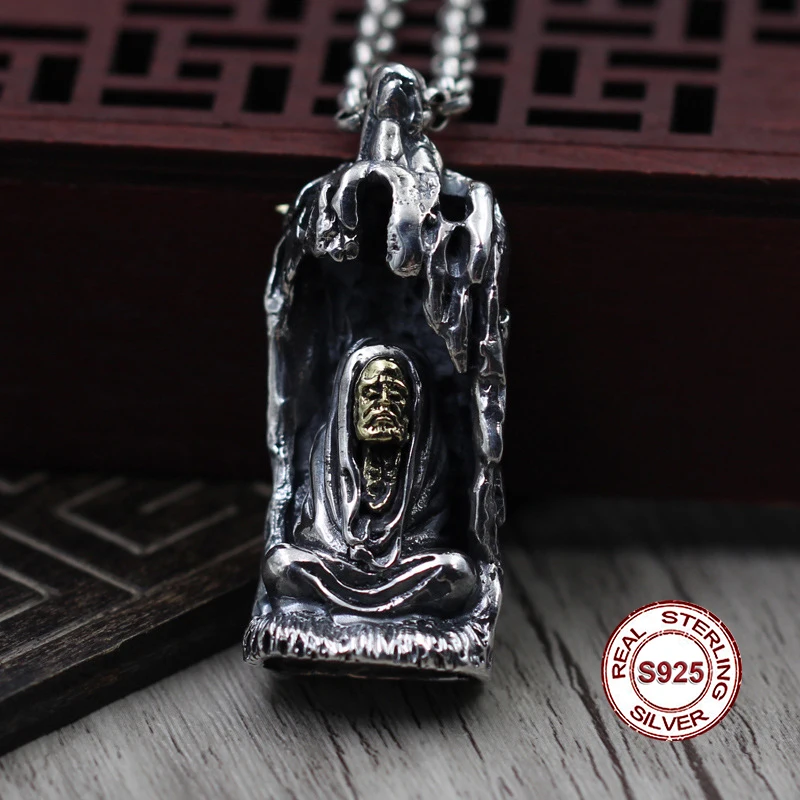 S925 men sterling silver pendants Retro Buddhist ornaments Monks classic style generous simple pendant Send a gift to love
S925 men sterling silver pendants Retro Buddhist ornaments Monks classic style generous simple pendant Send a gift to love