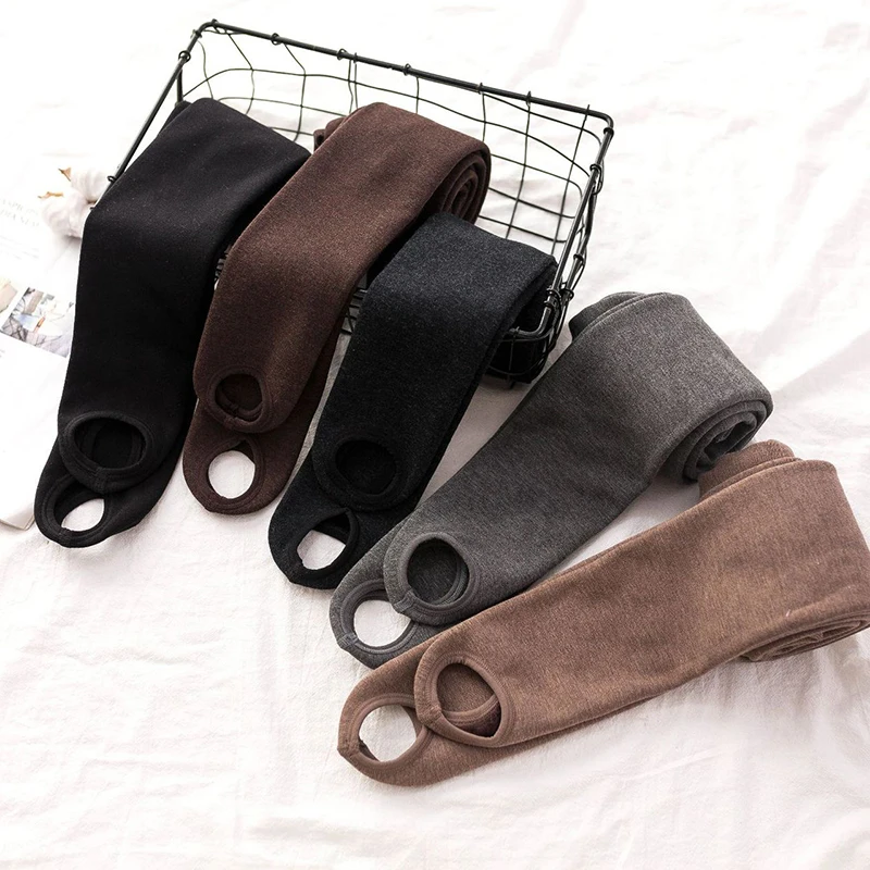 Warm Women's Plus Velvet Winter Leggings Ankle-Length Keep Warm Solid Pants High Waist Large Size Women Leggings
Warm Women's Plus Velvet Winter Leggings Ankle-Length Keep Warm Solid Pants High Waist Large Size Women Leggings