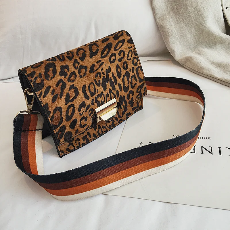 Korean-style Leopord Pattern Stereo Square Sling Bag Lock Shoulder Oblique WOMEN'S Bag
Korean-style Leopord Pattern Stereo Square Sling Bag Lock Shoulder Oblique WOMEN'S Bag