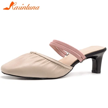 KARINLUNA 2020 Elegant Ladies Mid Heel Dress Party Casual Pumps Pointed Toe Pleated Slip On Summer Pumps Women Shoes Woman 
KARINLUNA 2020 Elegant Ladies Mid Heel Dress Party Casual Pumps Pointed Toe Pleated Slip On Summer Pumps Women Shoes Woman
