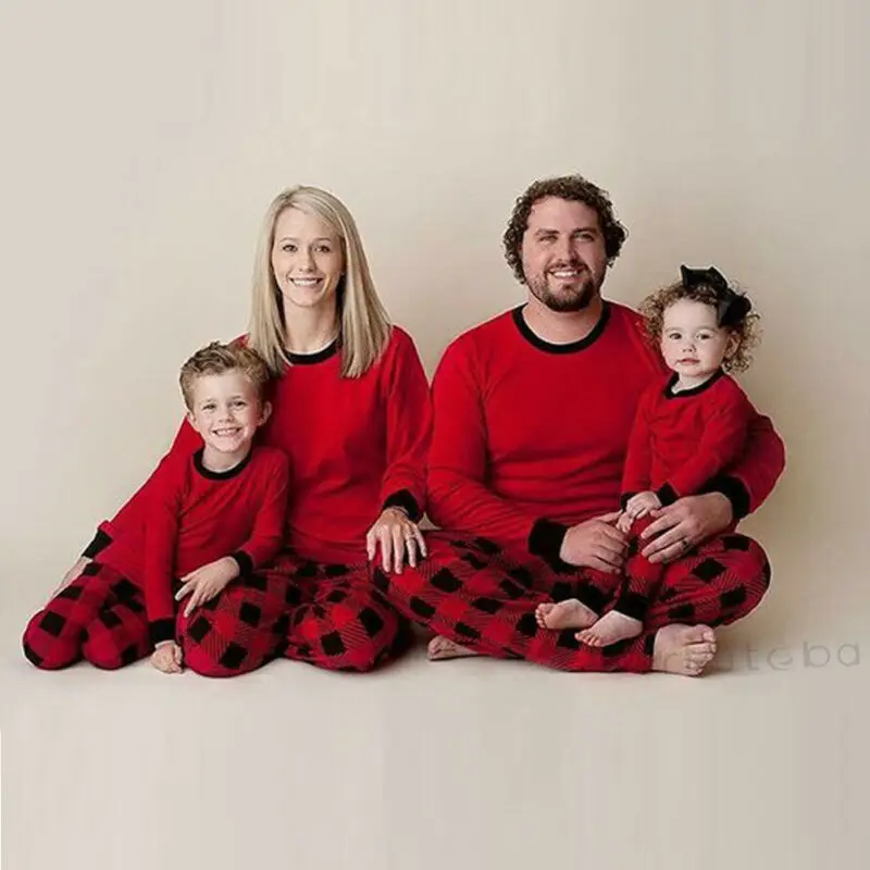 Xmas Christmas pajamas Family Look Matching Clothes Kids Mom Dad Pajamas PJs Sets Red Plaid Sleepwear Nightwear for 2-12Y Kids 
Xmas Christmas pajamas Family Look Matching Clothes Kids Mom Dad Pajamas PJs Sets Red Plaid Sleepwear Nightwear for 2-12Y Kids
