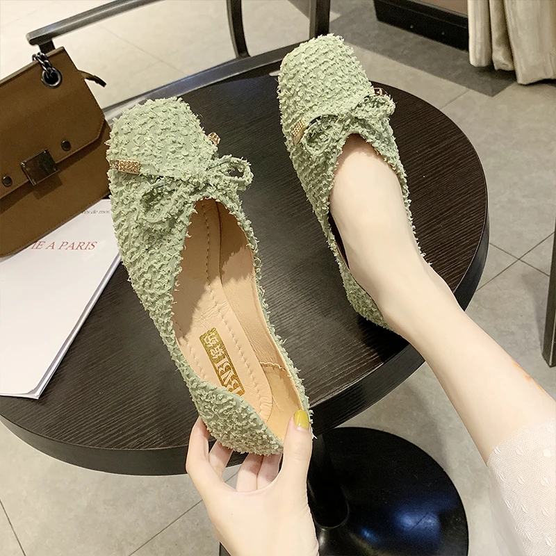 Designer Women Simple Bow Ballet Flats Brand Female Vintage Flock Soft Bottom Shoes Girl Casual Minimalist Light Shallow Loafers
Designer Women Simple Bow Ballet Flats Brand Female Vintage Flock Soft Bottom Shoes Girl Casual Minimalist Light Shallow Loafers