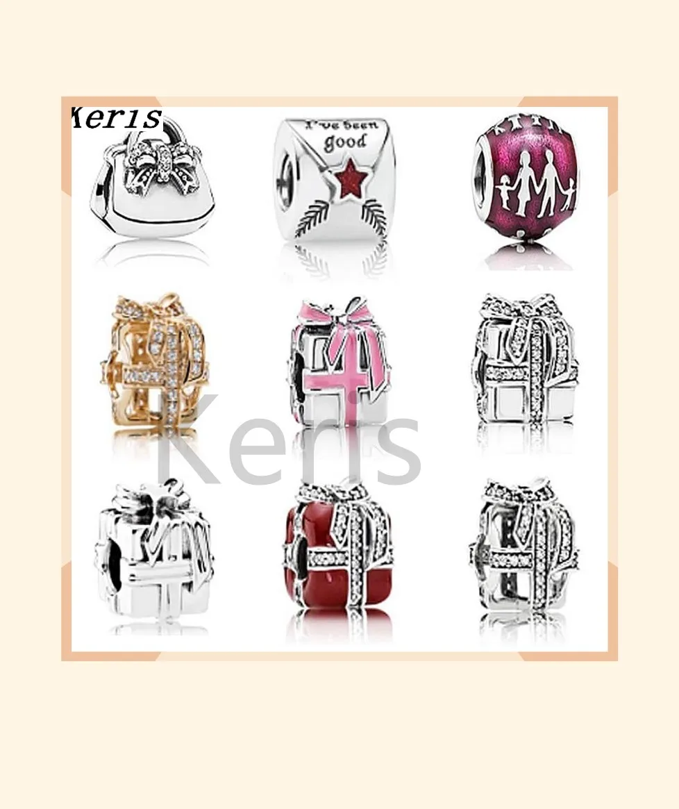 High Quality Reprint 1:1 100%925 Sterling Silver Gift Pattern Beads Bracelet String Set
High Quality Reprint 1:1 100%925 Sterling Silver Gift Pattern Beads Bracelet String Set