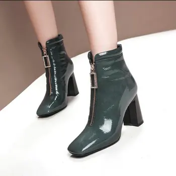 2020 Square Toe Women Zipper Ankle Boots Warm Short Boots thick high heels Cow Patent Leather Elegant Female Chelsea Boots
2020 Square Toe Women Zipper Ankle Boots Warm Short Boots thick high heels Cow Patent Leather Elegant Female Chelsea Boots