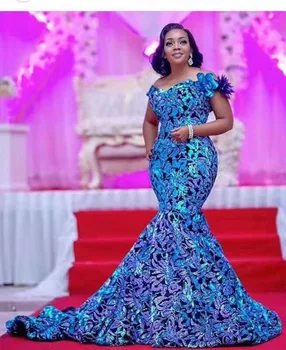 2020 Velvet Lace Fabric for Dresses Latest embroidery Nigerian French Lace fabrics with Sequins High Quality African Lace Fabric 
2020 Velvet Lace Fabric for Dresses Latest embroidery Nigerian French Lace fabrics with Sequins High Quality African Lace Fabric