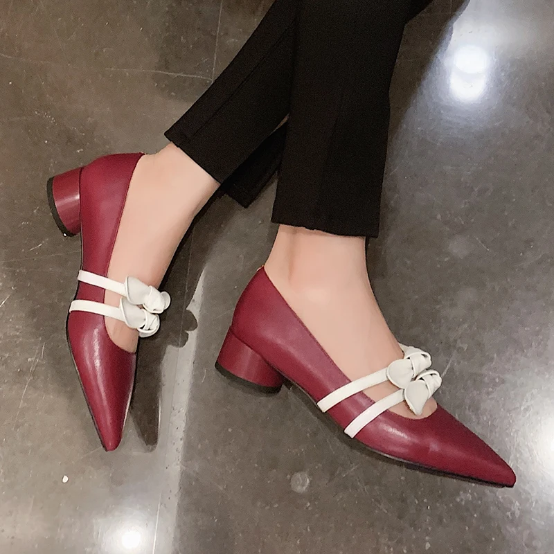 Women Pumps 3cm Square Heels Genuine Leather Shoes Woman office Shoes Female Office Ladies Pumps Size 39
Women Pumps 3cm Square Heels Genuine Leather Shoes Woman office Shoes Female Office Ladies Pumps Size 39