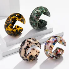 2021 New Wide Bracelets Leopard Bangles for Women Print Acetate Plate Open Bracelets Designer Jewelry for Birthday Party Gifts
2021 New Wide Bracelets Leopard Bangles for Women Print Acetate Plate Open Bracelets Designer Jewelry for Birthday Party Gifts