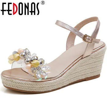 FEDONAS Sweet Wedged Platforms High Heels Sandals With Crystal Buttoned Sandals Women Newest Fasahion Wedding Shoes Woman Heels
FEDONAS Sweet Wedged Platforms High Heels Sandals With Crystal Buttoned Sandals Women Newest Fasahion Wedding Shoes Woman Heels