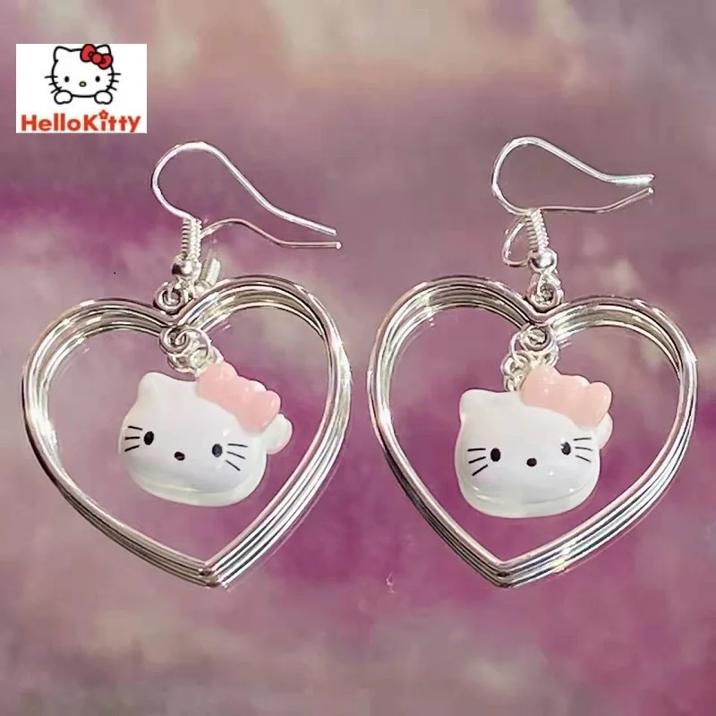 Hello Kitty retro butterfly earrings love earrings earrings pendant European and American design girls decoration birthday gifts
Hello Kitty retro butterfly earrings love earrings earrings pendant European and American design girls decoration birthday gifts