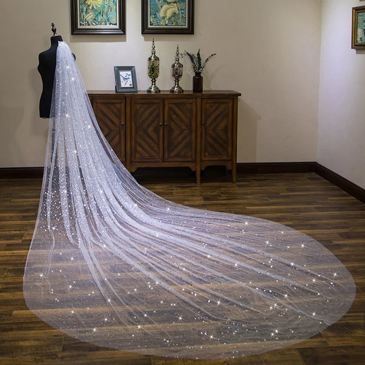 4M Long Bridal Veil with Comb Soft Stunning Tulle Bridal Veil 3 colors Cathedral Long Bridal Wedding Veil
4M Long Bridal Veil with Comb Soft Stunning Tulle Bridal Veil 3 colors Cathedral Long Bridal Wedding Veil